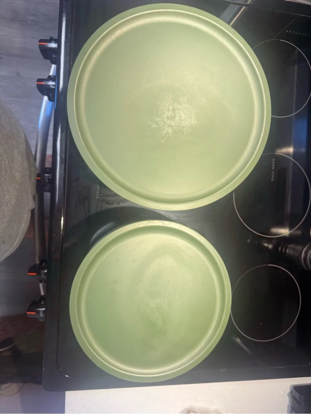 Hydro Flask Olive Green Stainless Steel Bowls with Olive Lids
